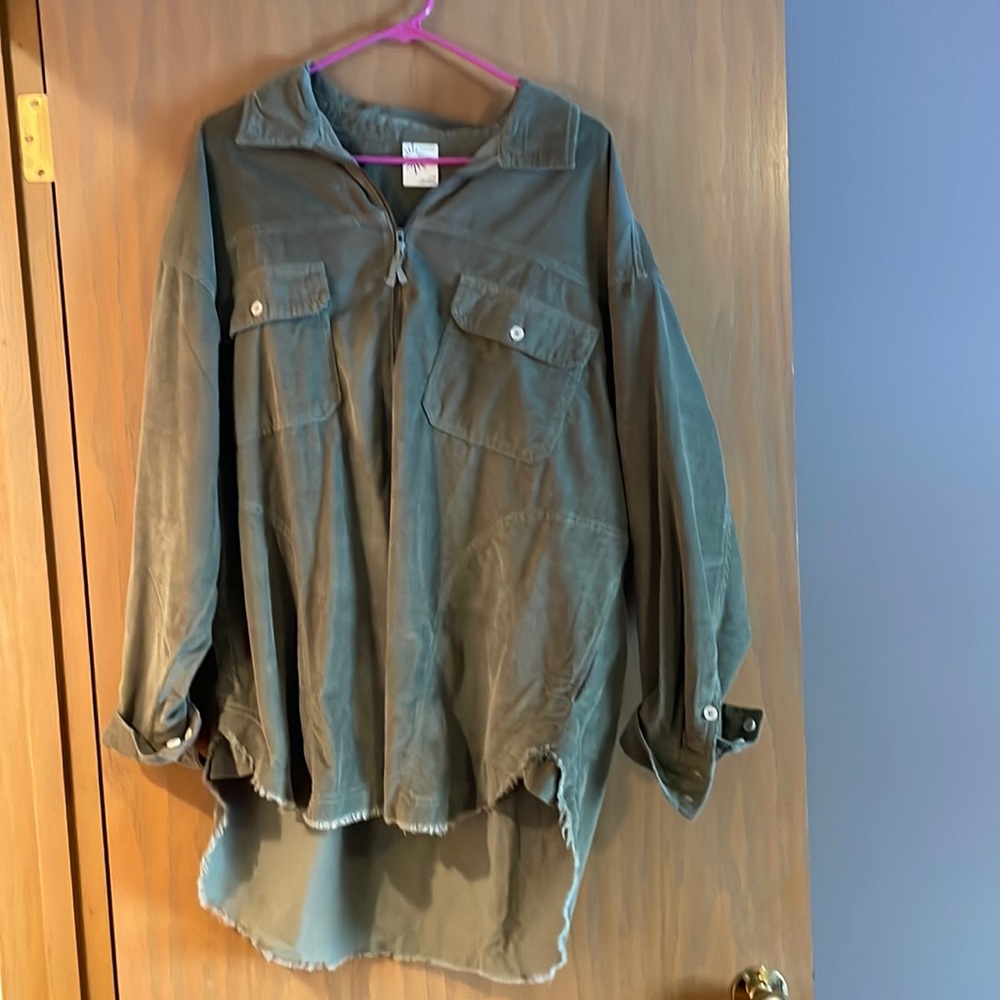 Half zip corduroy shirt